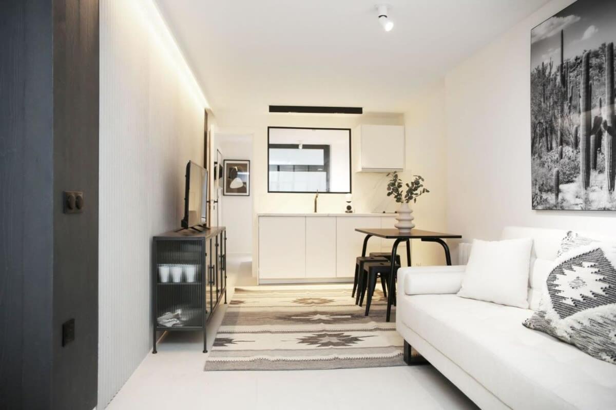 Logement Ideal En Famille - Porte Du Marais - 6P - Flat-Guest Paryż Zewnętrze zdjęcie